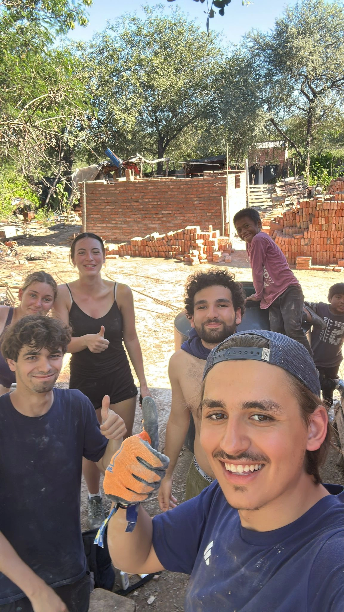 Travail étudiant à Las Lomitas 2025